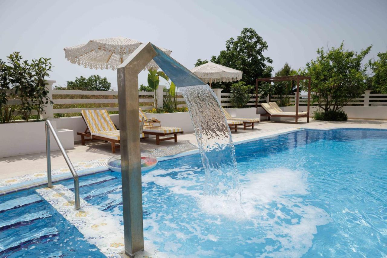 Maggana Residence Миния Экстерьер фото